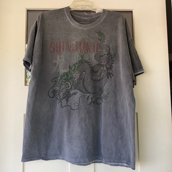 Urban Outfitters Tops - Urban Outfitters oversized Tee